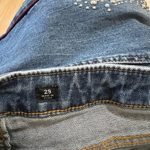 Miss Me jewelled denim  blue woman’s jeans. - Picture 3 of 4